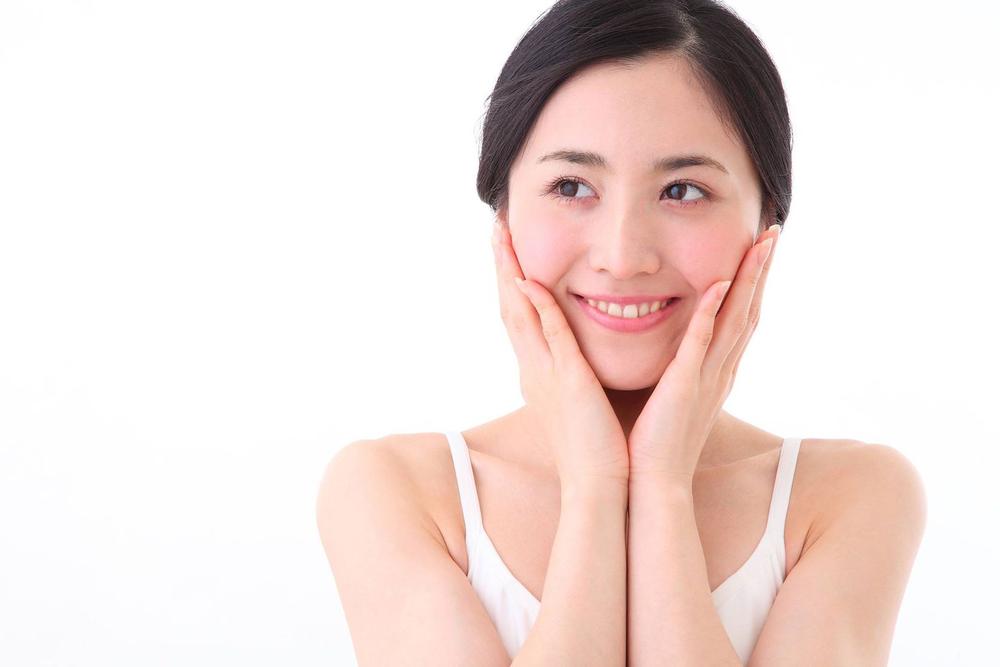 Công nghệ tế bào gốc được áp dụng một cách chính xác trong tế bào gốc làm đẹp da, giúp kích thích quá trình phục hồi và trẻ hóa niêm mạc da một cách an toàn.