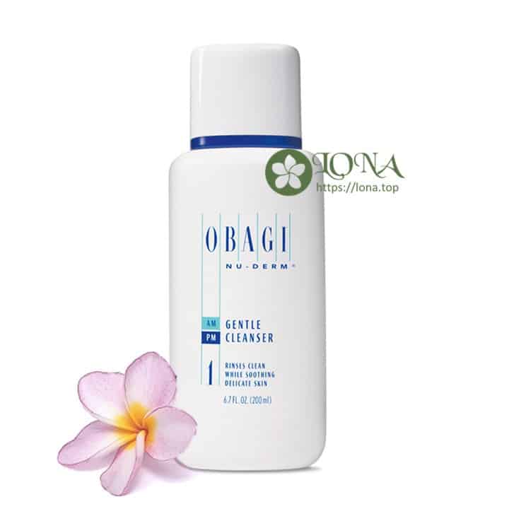 Sữa rửa mặt Nuderm Gentle Cleanser hỗ trợ làm sạch da.