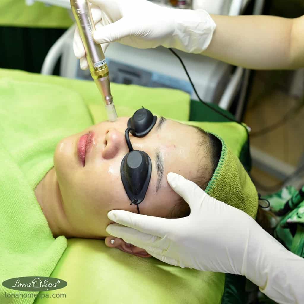 Tế bào gốc trị mụn AC Clear Premium Ampoule chính hãng