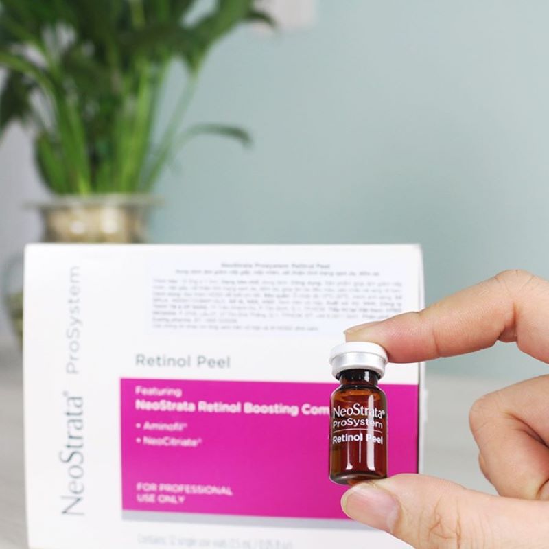 sản phẩm tẩy tế bào chết chứa retinol