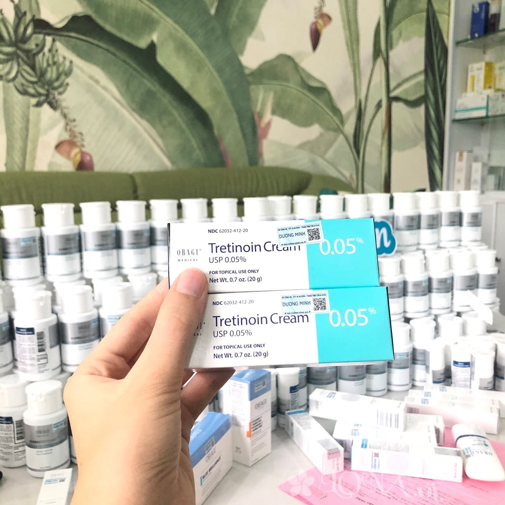 Tretinoin cho người mới bắt đầu, Tretinoin cho người mới bắt đầu, cách sử dụng Tretinoin, tác dụng phụ của Tretinoin, lưu ý khi dùng Tretinoin, Tretinoin trị mụn
