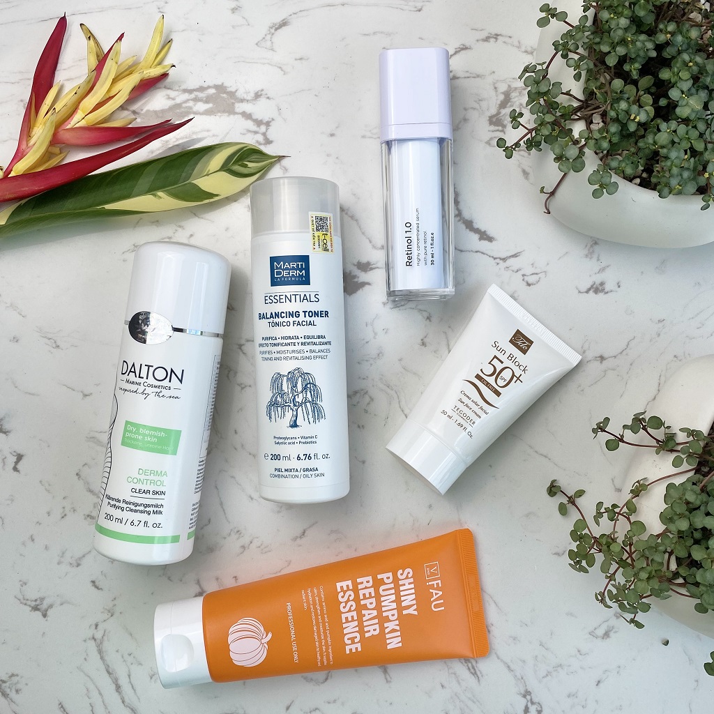 bộ chăm sóc chứa retinol