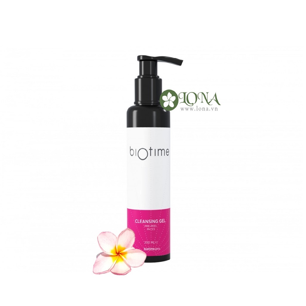 Trong liệu trình peel da, Pre Peel Biomatrix Cleansing Gel của Biotime được chứng minh giúp làm sạch sâu và kích thích quá trình tái tạo da, mang lại hiệu quả điều trị an toàn theo tiêu chuẩn Biotime.