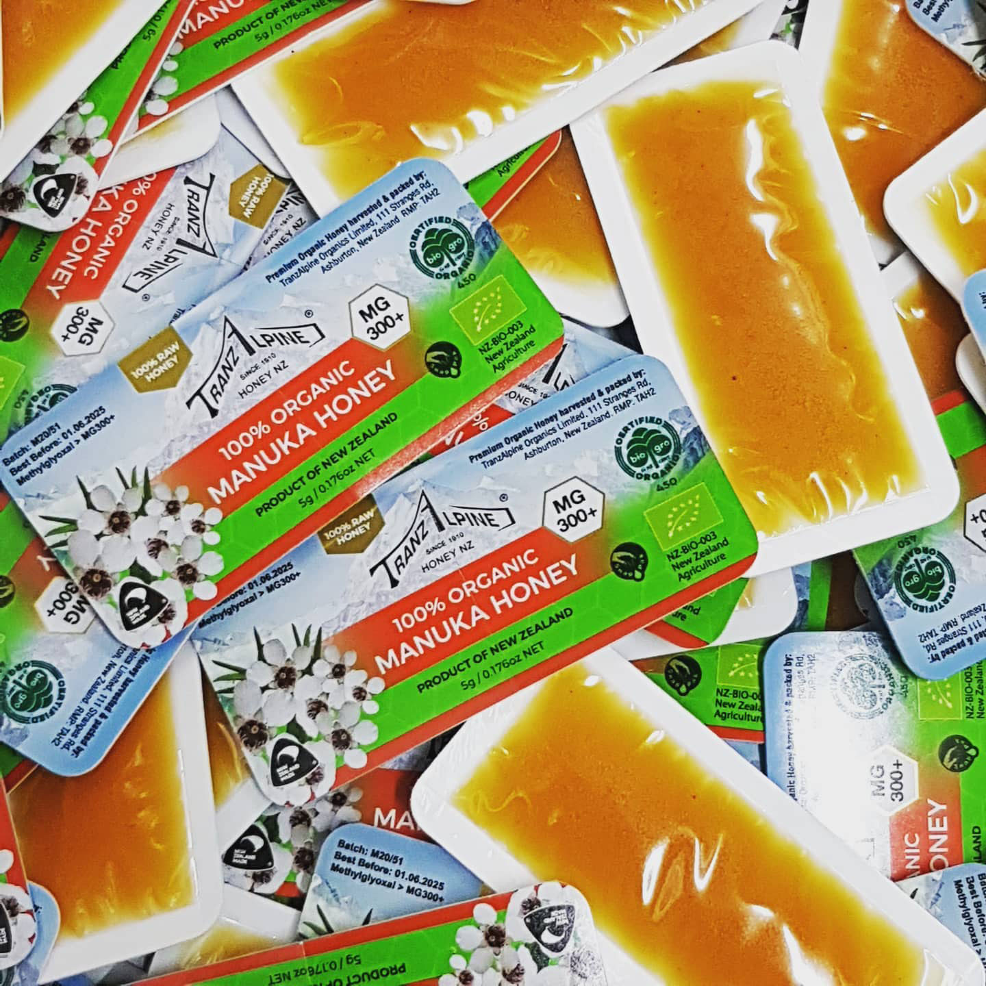 Tép mật ong TranzAlpine Organic Manuka Honey Sachets MG300+