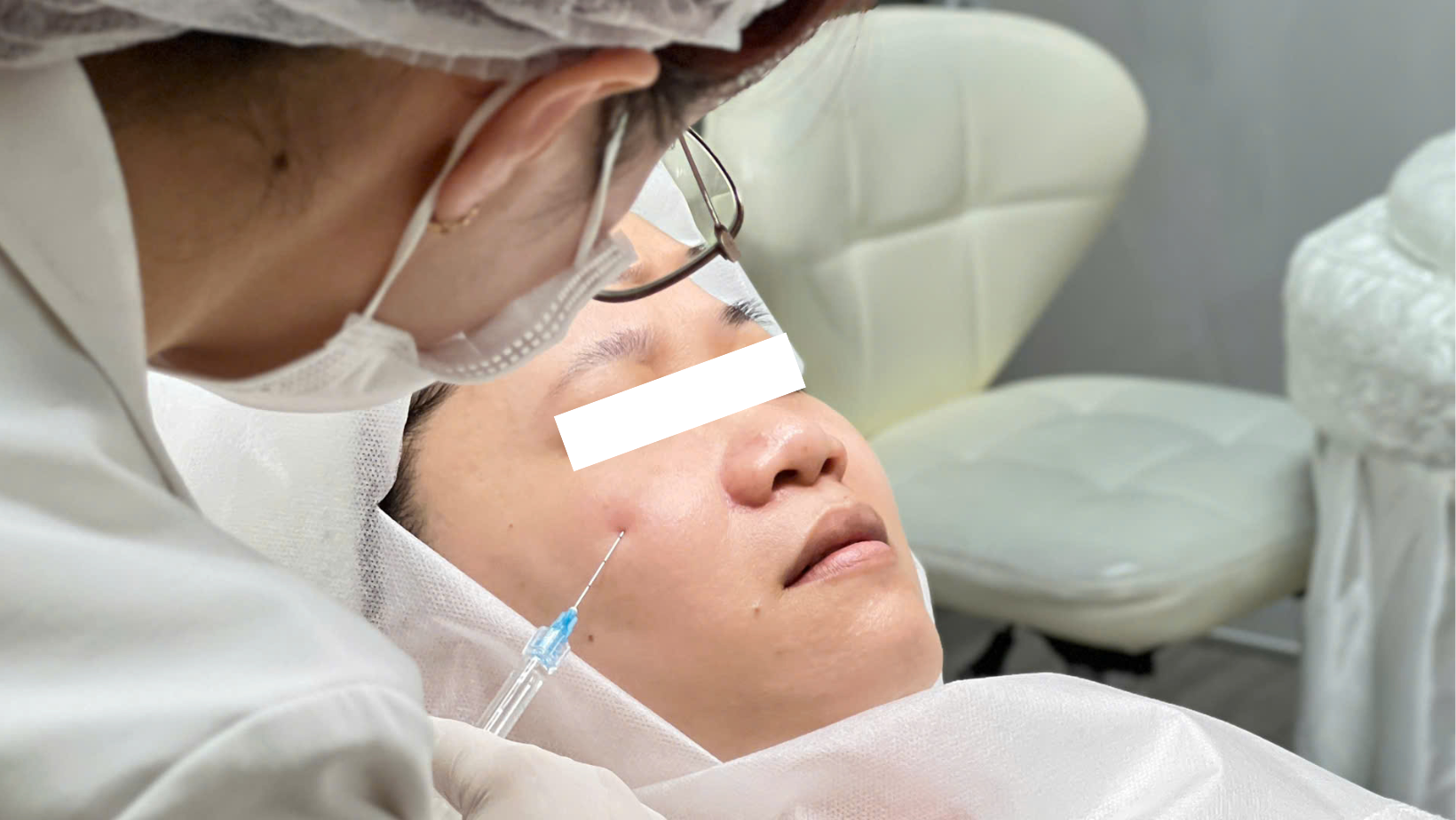 Meso Rejuran Skincare kết hợp công nghệ MESO CĂNG BÓNG DA nhằm tái tạo độ đàn hồi và rạng rỡ cho làn da.