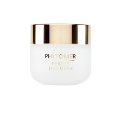 PFSVV379- PERLES DES MERS – Longevity Cream Ngọc trai biển kéo dài tuổi thọ và sự trẻ hóa cho làn da InternetPicturePackshotPERLESDESMERSCream