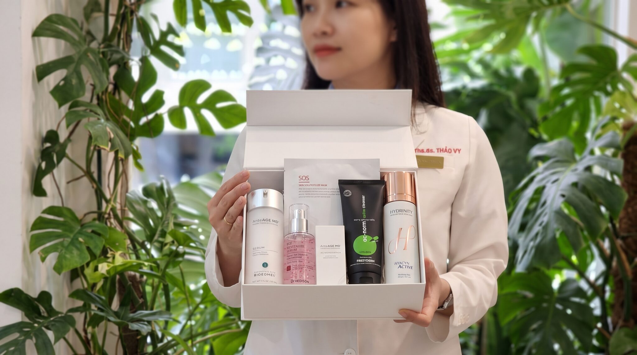 Các bước chăm sóc da tại Lona: làm sạch, cân bằng, đặc trị, dưỡng và bảo vệ