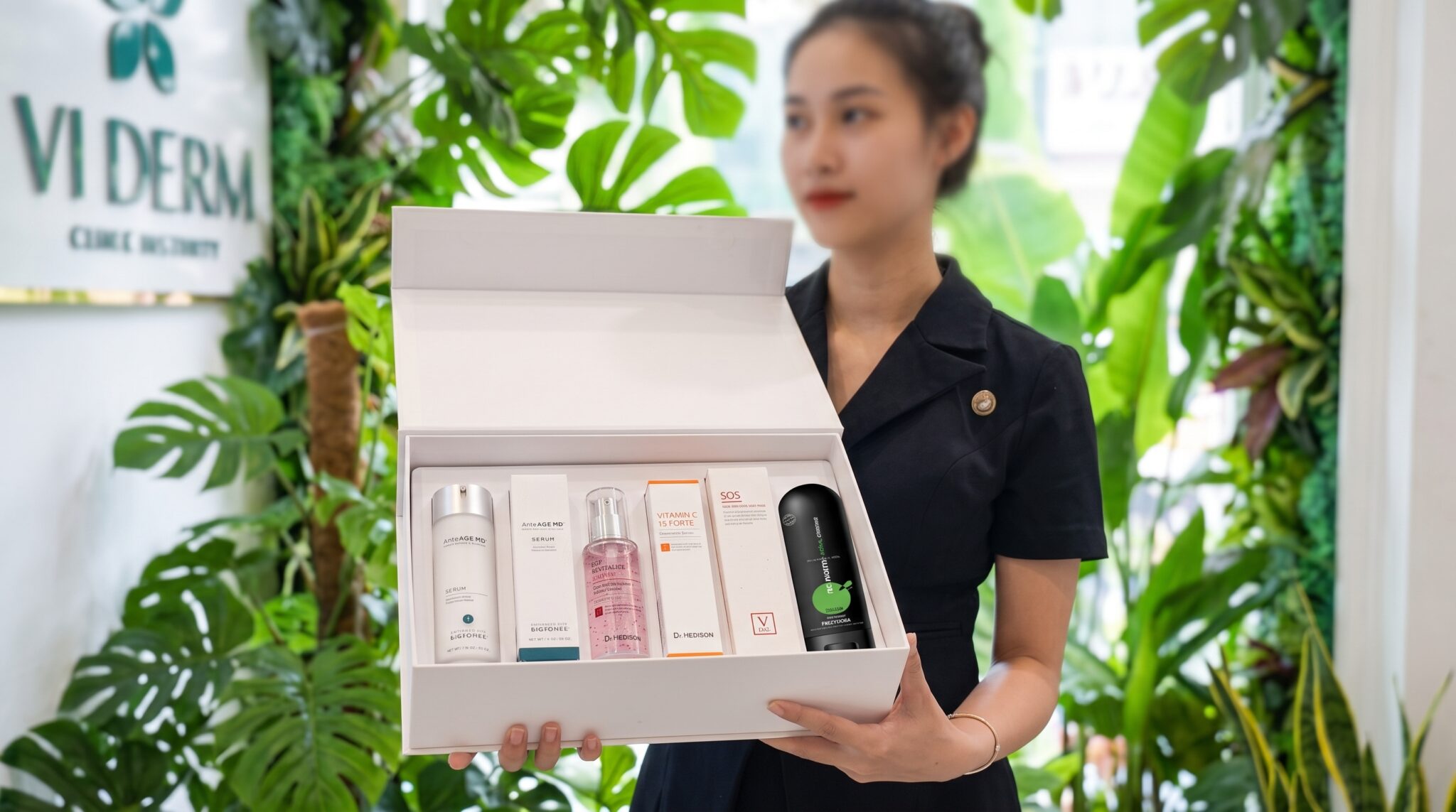 Các hãng mỹ phẩm nổi tiếng tại Lona