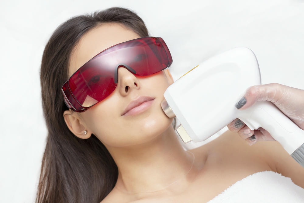 Phương pháp laser trị thâm tiên phong kết hợp công nghệ laser trị thâm hiện đại đã chứng minh được hiệu quả laser trị thâm xuất sắc, mang lại sự cải thiện đáng kể về sắc da với mức chi phí laser trị thâm hợp lý cho quá trình điều trị. 