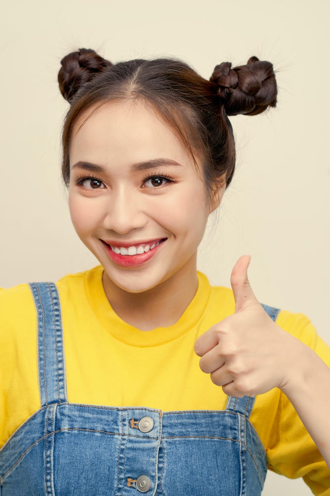 Sự lựa chọn tối ưu cho việc xoá rãnh cười hiệu quả là phương pháp xoá rãnh cười do chuyên gia Lona Skin Lab hướng dẫn, qua đó đạt năng lực trẻ hoá da mặt và cải thiện cách làm mờ rãnh cười.