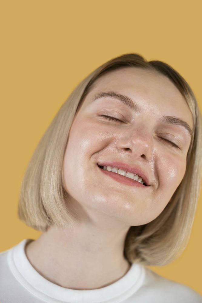 Phương pháp xoá rãnh cười tiên tiến từ chuyên gia Lona Skin Lab không chỉ giúp xoá rãnh cười hiệu quả mà còn là giải pháp tối ưu về cách làm mờ rãnh cười và trẻ hoá da mặt.