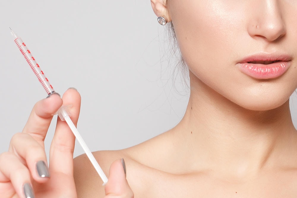 Hình ảnh minh họa cho tiêm gọn hàm giá bao nhiêu được khẳng định qua việc áp dụng tiêm botox gọn hàm với liều lượng chuẩn nhằm đảm bảo hiệu quả thẩm mỹ và kiểm soát chi phí tiêm botox gọn hàm.
