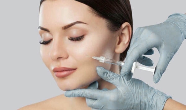 Nhận xét về juvederm vs restylane