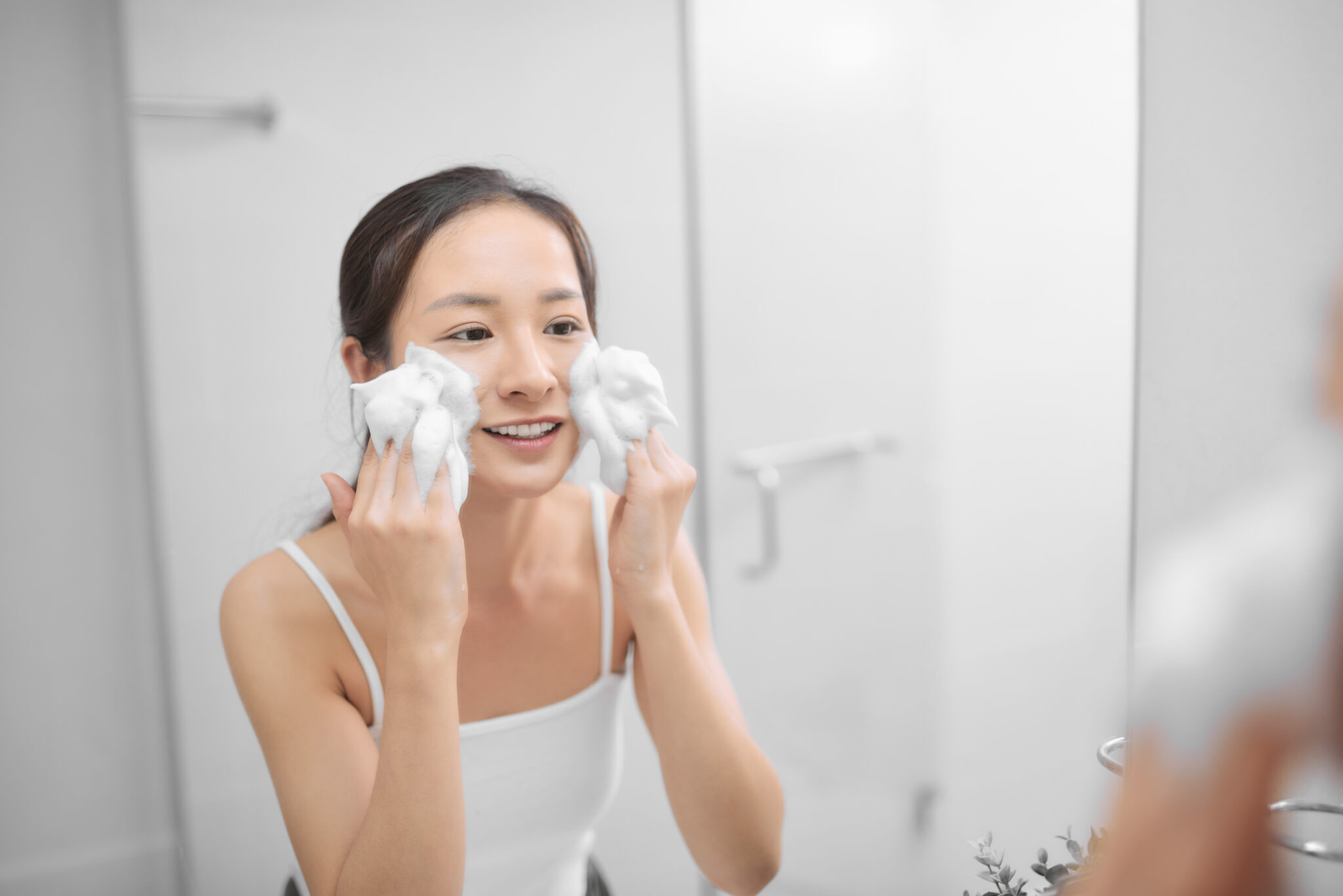 sữa rửa mặt Juliette Armand, sữa rửa mặt Juliette Armand, sữa rửa mặt dưỡng ẩm, sữa rửa mặt cho da nhạy cảm, sữa rửa mặt làm sạch sâu, sữa rửa mặt chiết xuất thiên nhiên