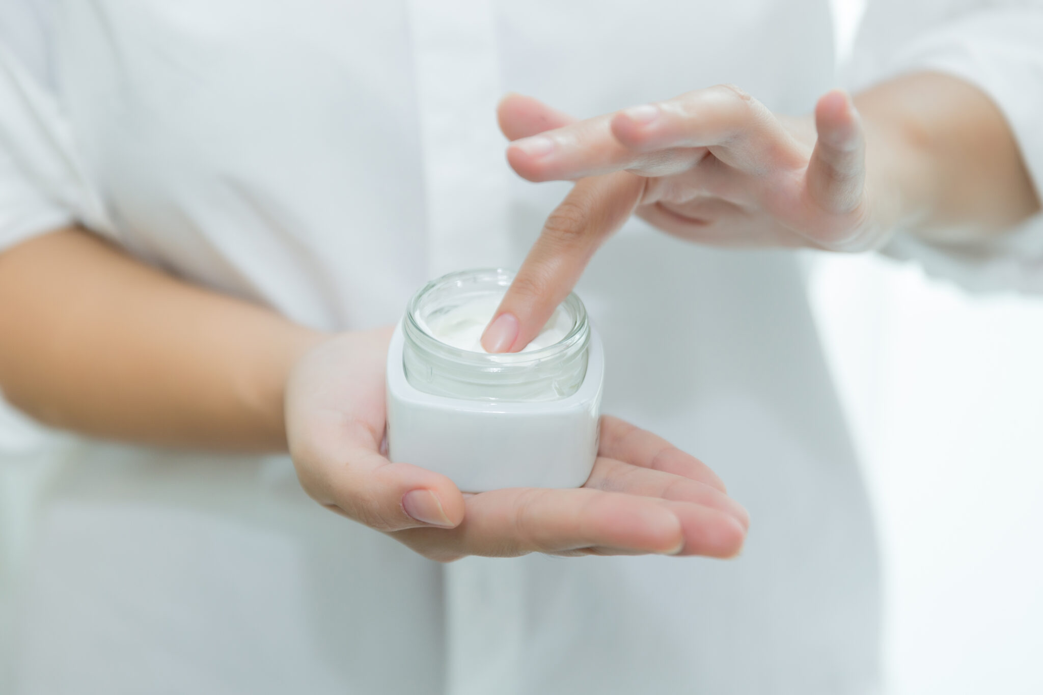 Hình ảnh kem của ISOV Hàn Quốc, thể hiện chất lượng sản phẩm