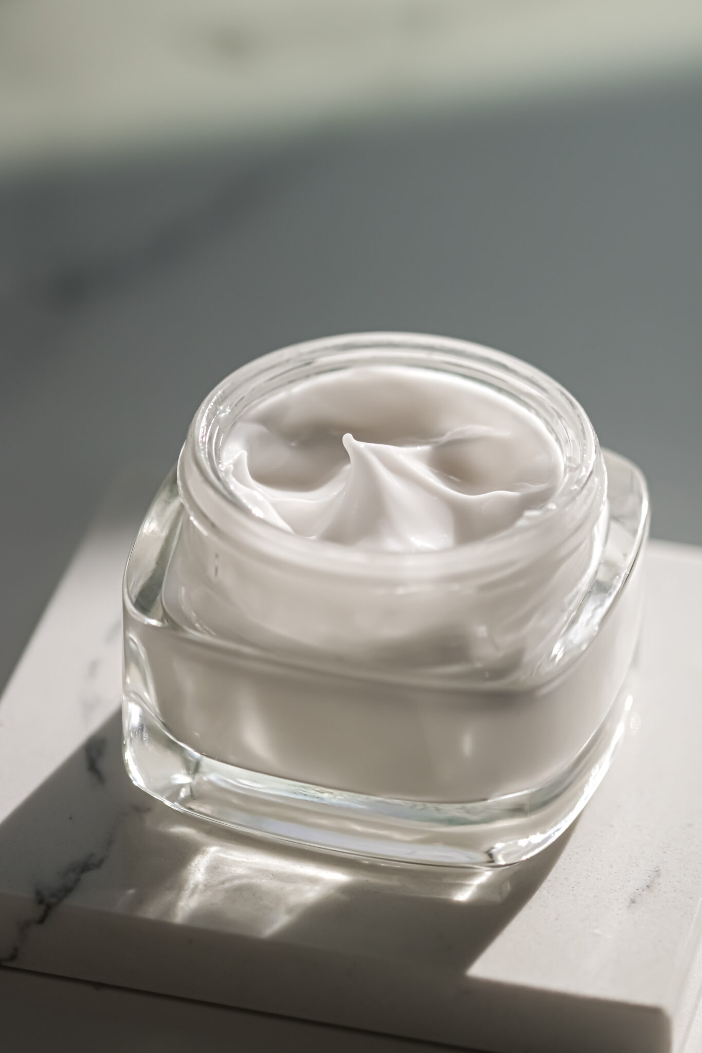 Azulene Vera Gel Dermafirm, cách sử dụng Azulene Vera Gel, hướng dẫn dùng Azulene Vera Gel, Azulene Vera Gel cho da nhạy cảm, Azulene Vera Gel phục hồi da