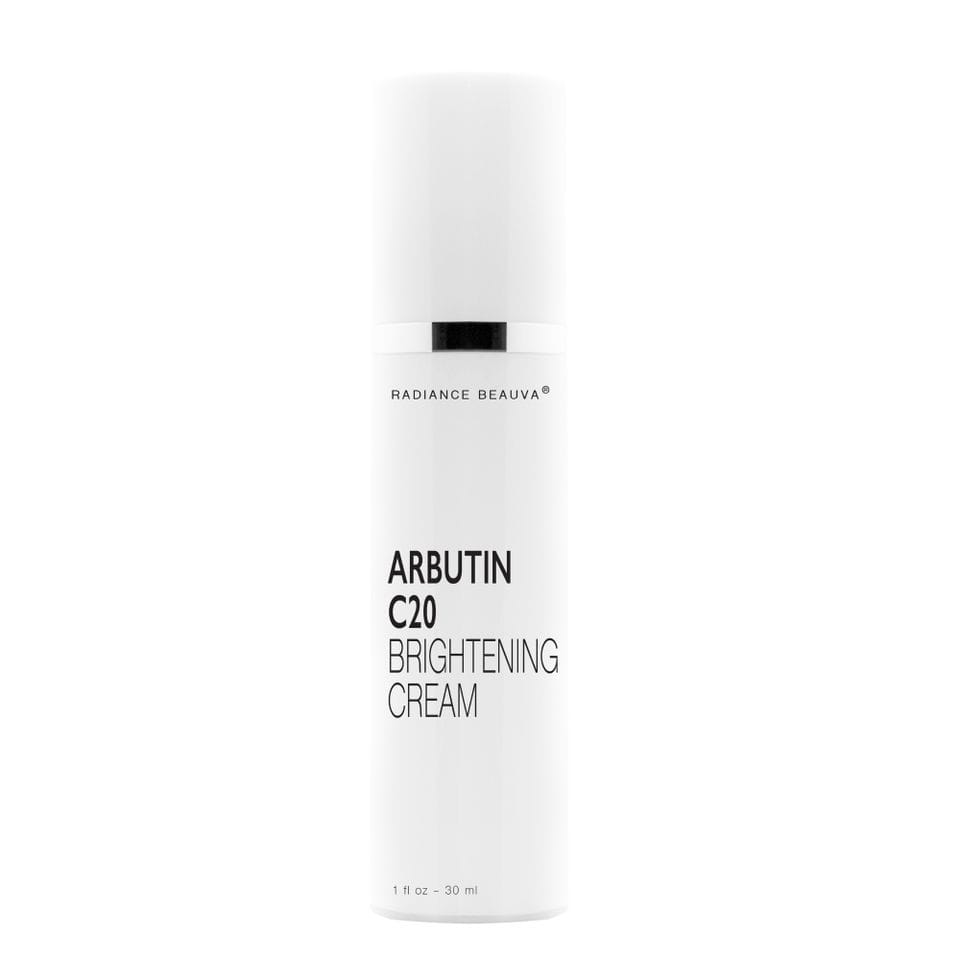 Arbutin và Vitamin C cùng tác động lên vết thâm như thế nào?