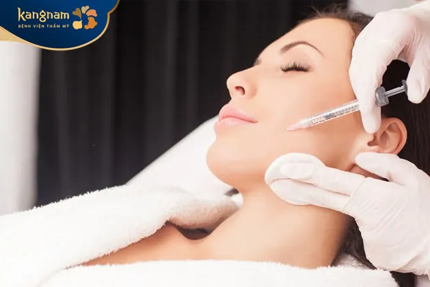 Nếu tiêm sai cách hoặc ở nơi không đủ tiêu chuẩn có thể gặp những rủi ro gì?