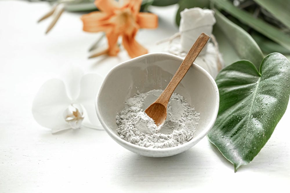 Bột chỉ PCL bôi ngoài da có khác gì so với tiêm PCL hay các chất kích thích sinh học khác?