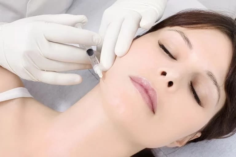 Giá trị tư vấn: những câu hỏi cần hỏi trước khi tiêm filler cằm