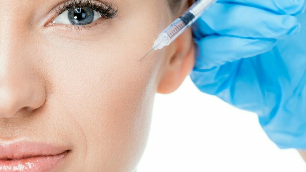 Nên chọn loại filler nào để làm đầy má — HA, CaHA hay các chất kích thích tăng sinh?