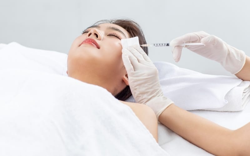 Làm sao để giảm rủi ro trước khi tiêm — tiêu chí chọn nơi và quy trình an toàn