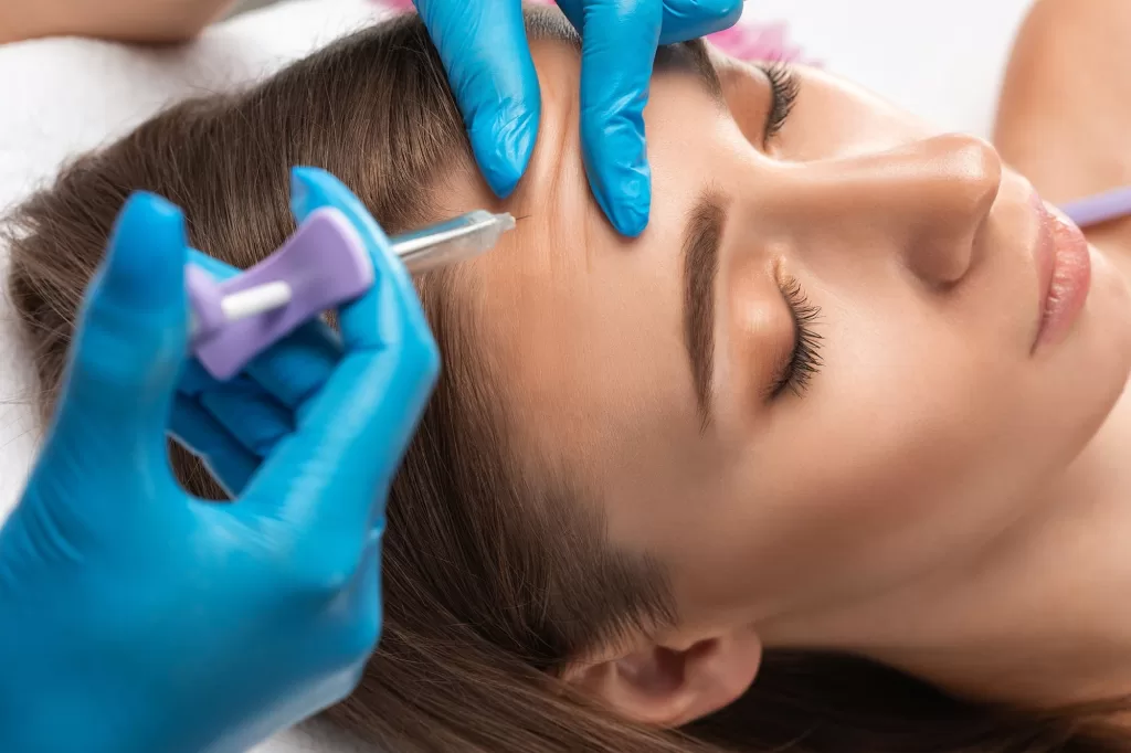 Tiêm xoá nhăn có rủi ro gì và làm sao nhận biết sớm các biến chứng?