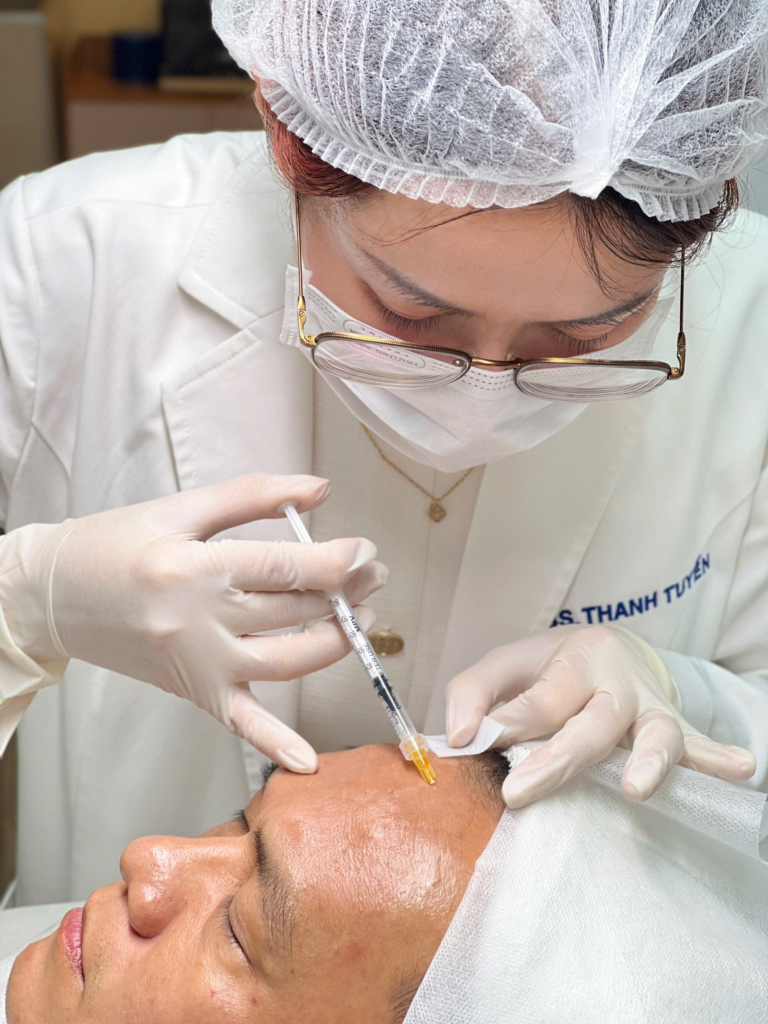 Botox là gì và những lưu ý, Botox, tiêm botox, trẻ hóa da, lưu ý sau tiêm botox, thẩm mỹ không xâm lấn